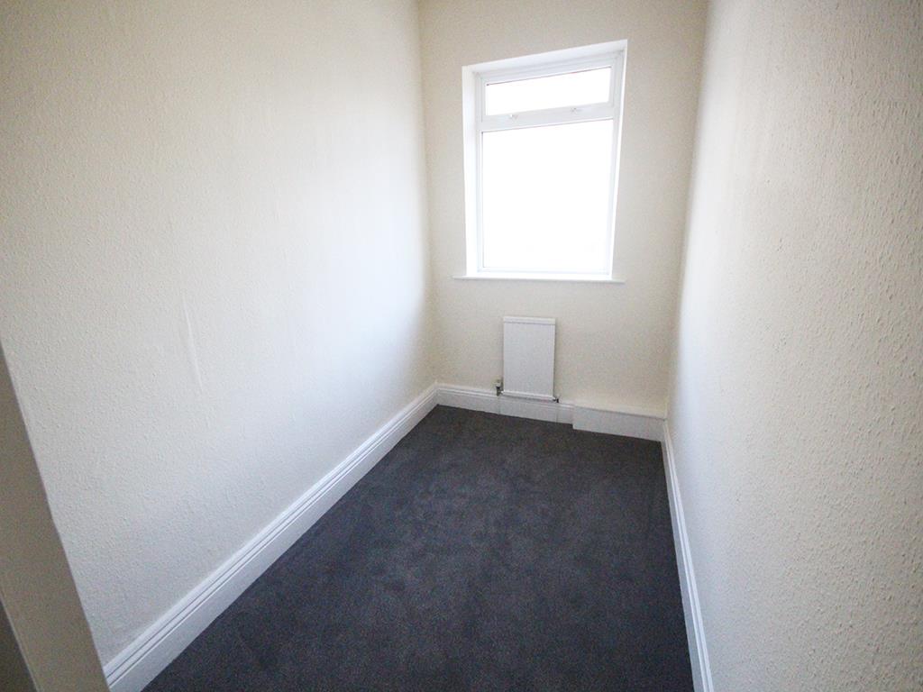 2 bedroom end terrace house To Let in Barnoldswick - IMG_4190.jpg
